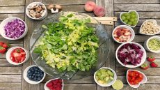 6 Healthy Snacks to Keep You Full Between Meals